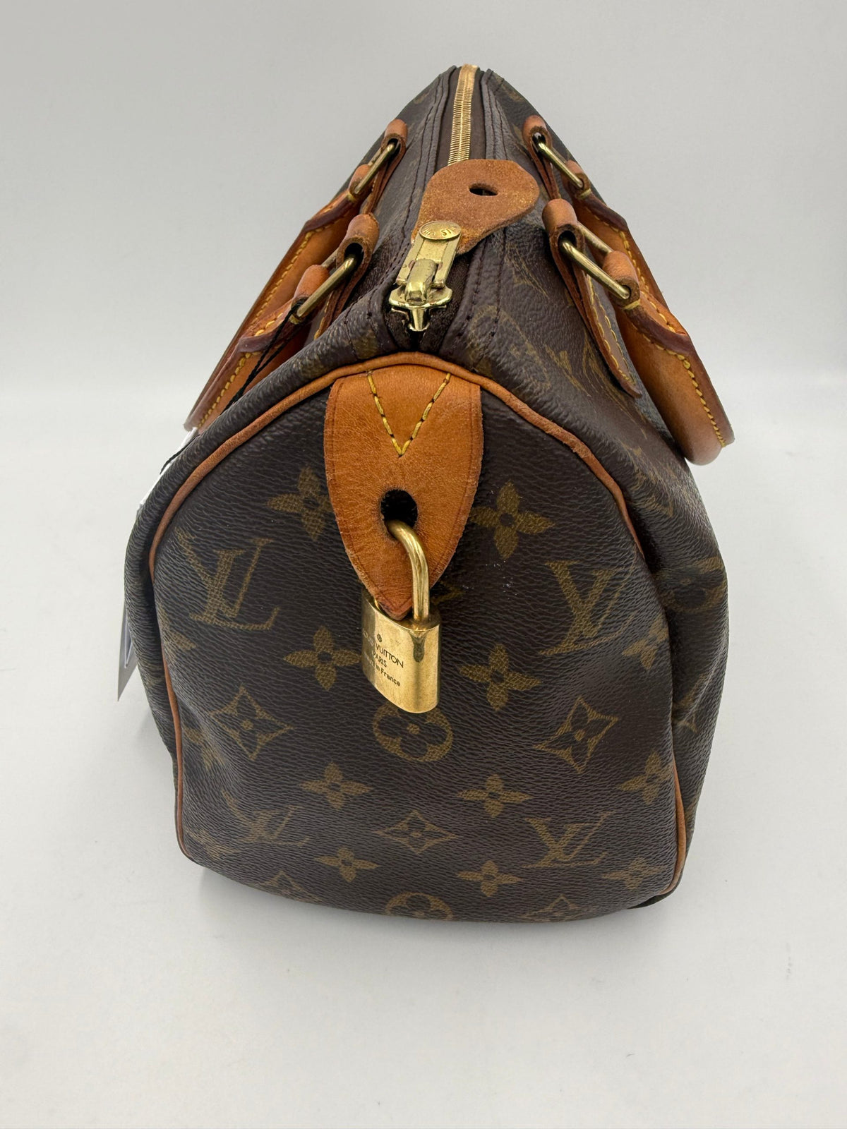 Louis Vuitton LOUIS VUITTON Speedy 25 Monogram Handbag