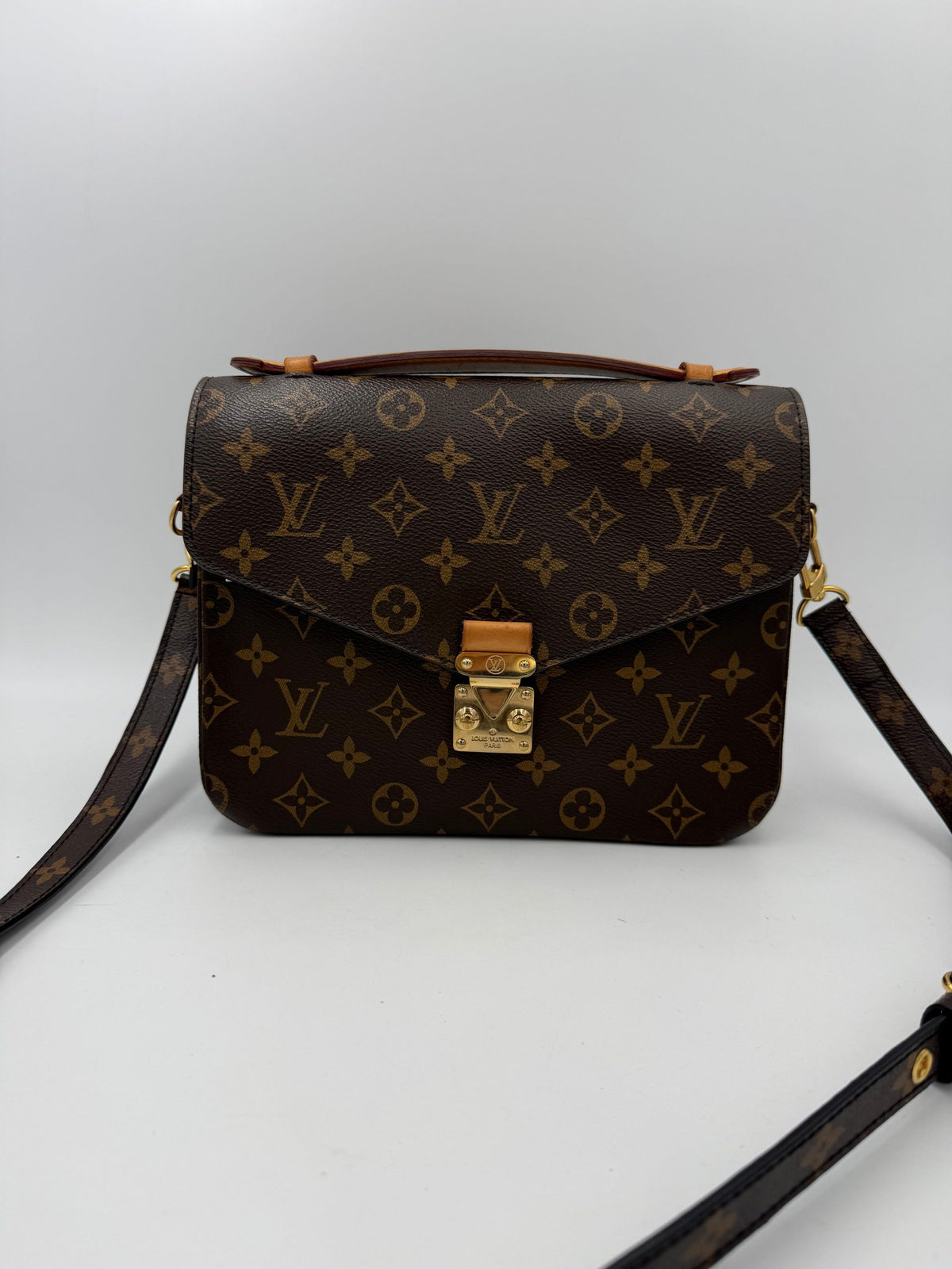 Louis Vuitton Métis Bandoulière veske i Monogram-canvas
