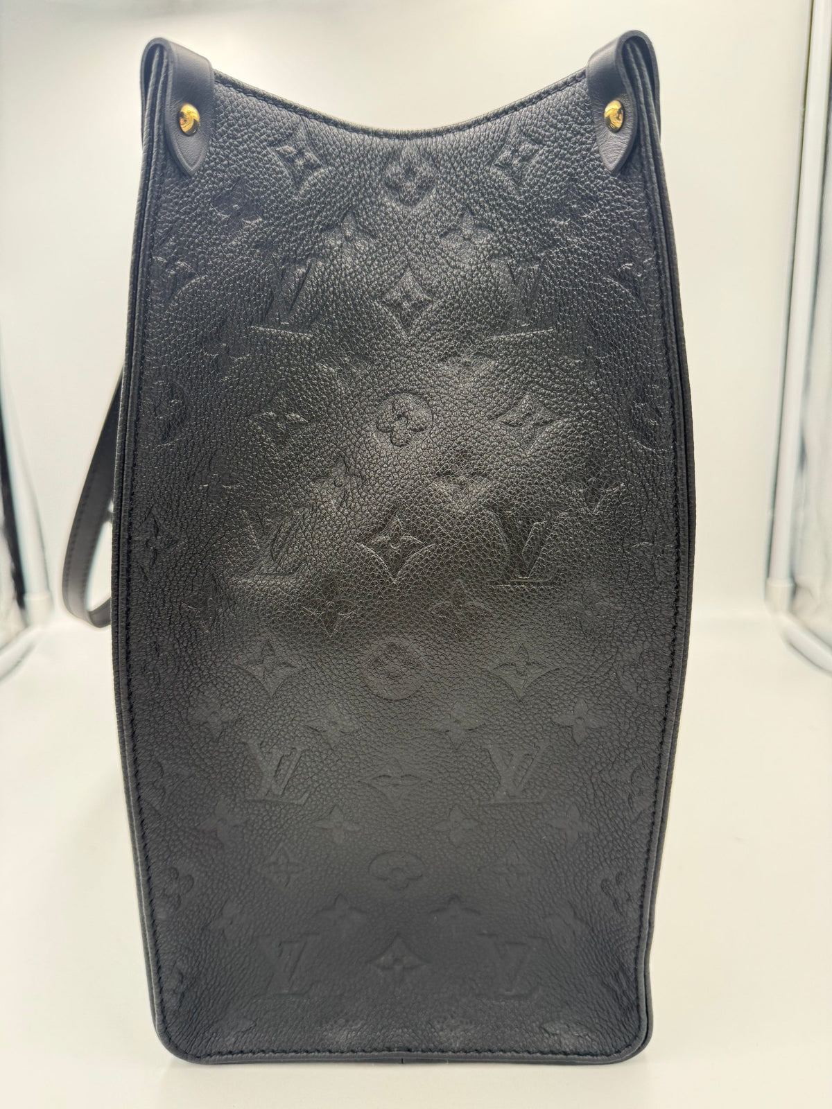 Louis Vuitton OnTheGo GM handväska i Monogram Empreinte – bild 4